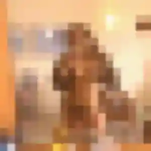 Photo privée de Flore, 25 ans à Saint-Nazaire - plan discret