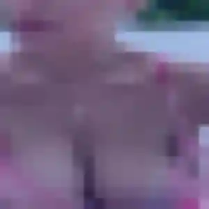 Ulrike, 31 ans, connectée à Saint-Pierre-en-Faucigny pour une rencontre coquine