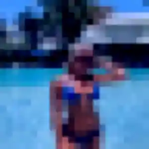 Photo privée de Leana, 27 ans à Saint-Pol-de-Léon - rencontre coquine
