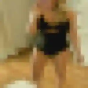 Charmante Ingrid, 31 ans à Saint-Savin - voir sa photo