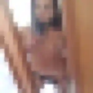 Emilie, 19 ans, cherche un rencontre cougar à Saint-Sulpice-de-Royan