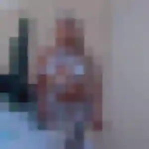 Contacte Ulrike, 21 ans à Sainte-Hélène en privé