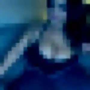 Prisca (30 ans) à Salles cherche une rencontre ce soir