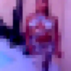 Marie-Cecile, 31 ans, connectée à Scaër pour une rencontre coquine