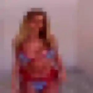 Photo de Elsa à Soubise (19 ans) - rencontre cougar discret