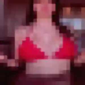 Bertille (24 ans) à Teyran cherche un rencontre cougar aujourd'hui