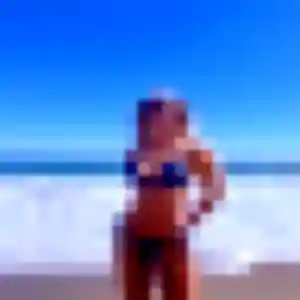 Clarisse, 42 ans, connectée à Val-du-Layon pour une rencontre coquine