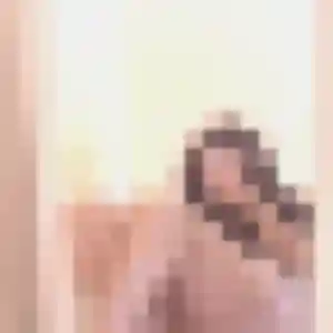 Delphine, 27 ans, disponible à Vichy pour une rencontre coquine