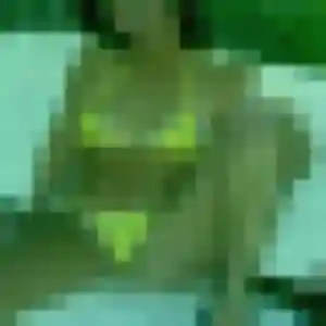 Rejoins Sabrina, 28 ans à Vif gratuitement