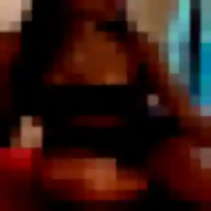 Kawtar, 33 ans, dispo pour rencontre cougar à Villars