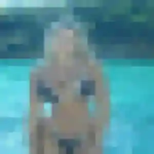 Anne-Charlotte, 34 ans, dispo pour rencontre cougar à Villeneuve-lès-Maguelone