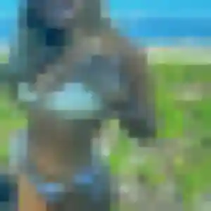 Faustine, 28 ans, dispo pour rencontre cougar à Vindry-sur-Turdine
